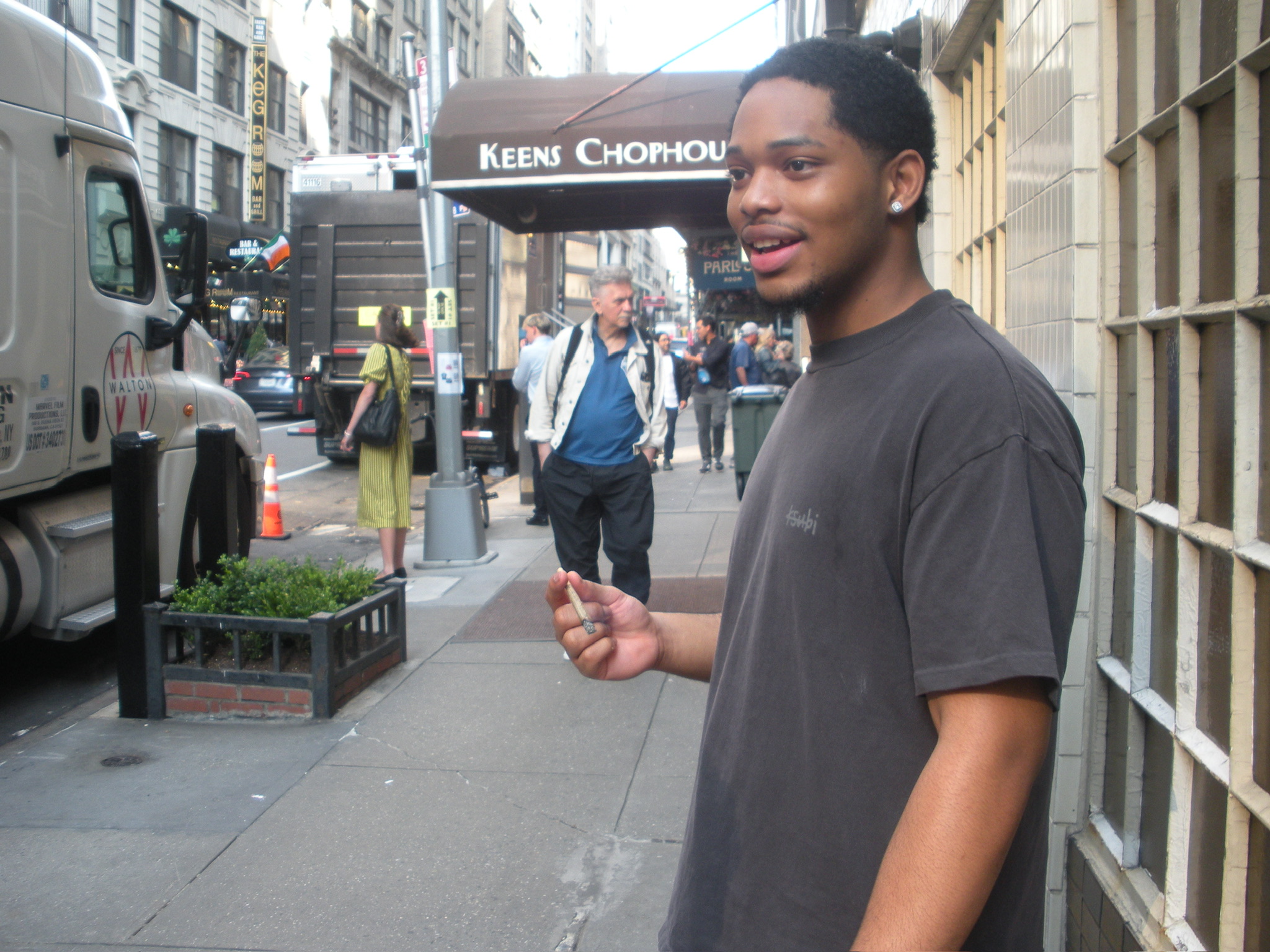 NYC people SUMMER 25 photo